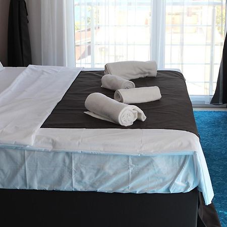 Silver Continent Hostel Silivri Eksteriør billede