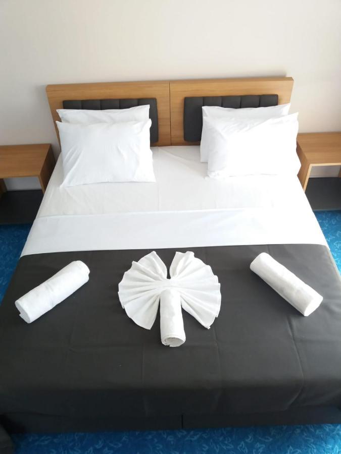 Silver Continent Hostel Silivri Eksteriør billede
